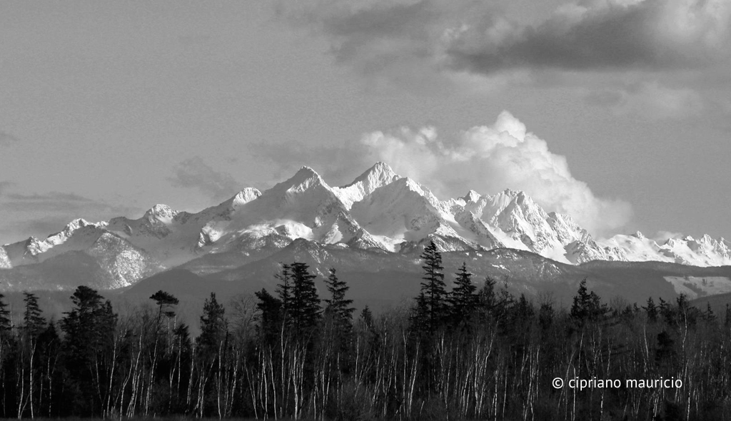 Three Sisters, Cascade Mountain Range